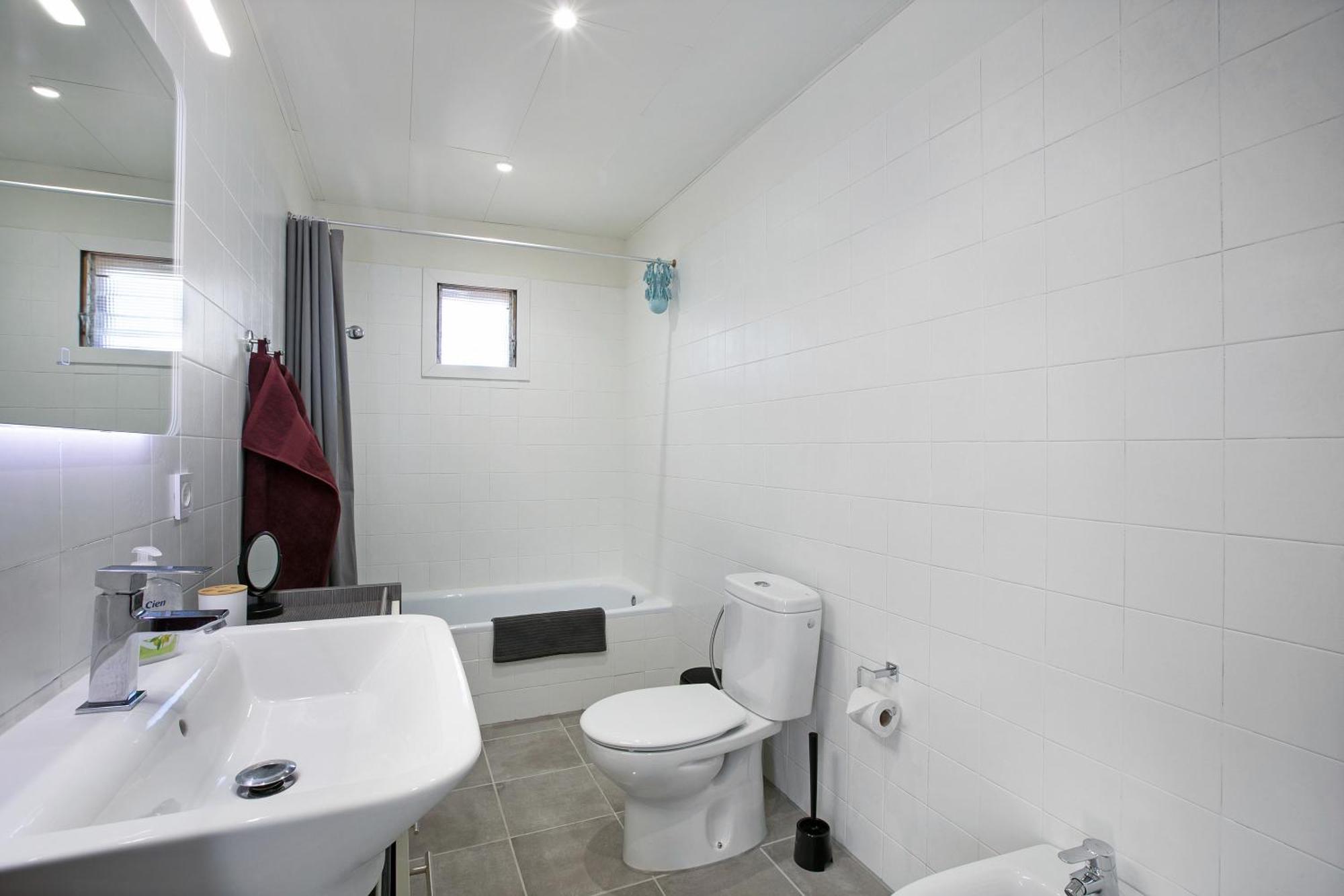 Arafo Apartment *