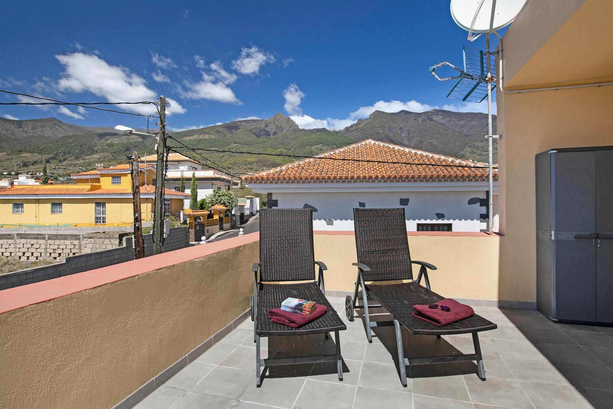 Arafo Apartament *
